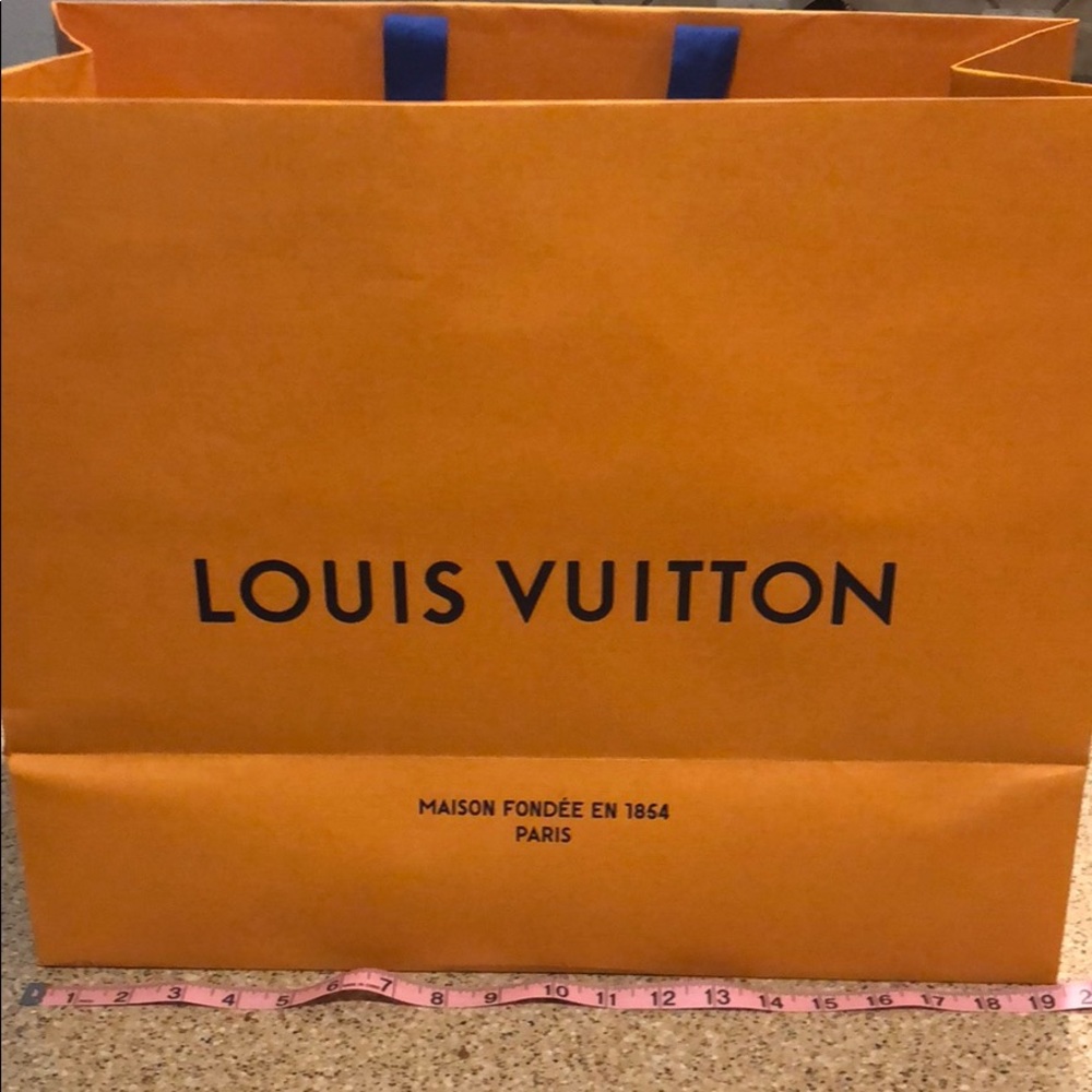 Louis vuitton shopping bag and receipt holder